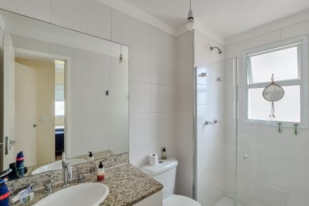 Apartamento para alugar com 107m², 2 quartos e 2 vagas Apartamento para alugar com 107m², 2 quartos e 2 vagasBanheiro da Suíte 2