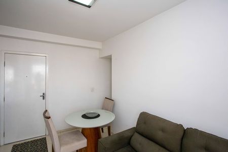 Sala de apartamento à venda com 2 quartos, 44m² em Canhema, Diadema