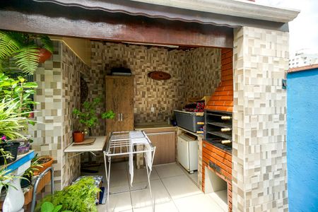 Casa para alugar com 120m², 2 quartos e sem vagaTerraço