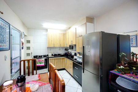 Casa para alugar com 120m², 2 quartos e sem vagaCozinha