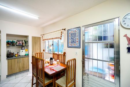 Casa para alugar com 120m², 2 quartos e sem vagaCozinha