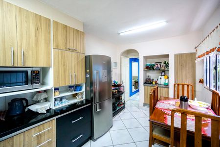 Casa para alugar com 120m², 2 quartos e sem vagaCozinha