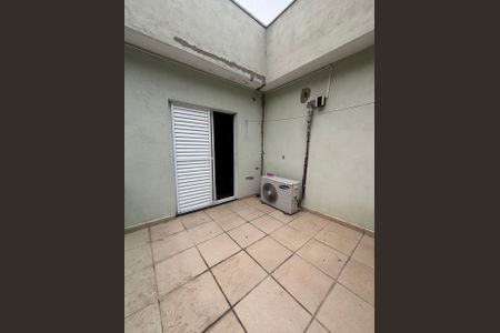 Casa à venda com 272m², 4 quartos e 2 vagasVaranda