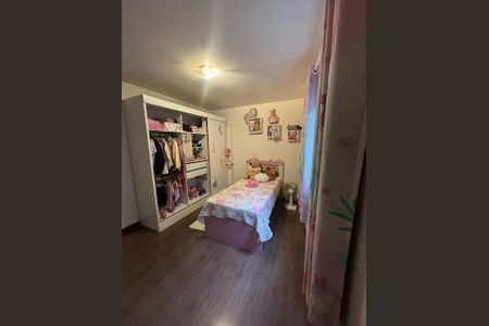 Casa à venda com 272m², 4 quartos e 2 vagasQuarto