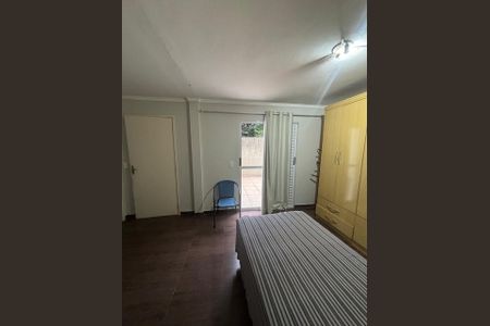 Casa à venda com 272m², 4 quartos e 2 vagasQuarto