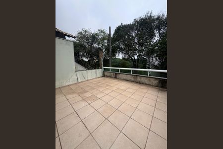 Casa à venda com 272m², 4 quartos e 2 vagasVaranda