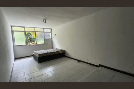 Quarto de kitnet/studio à venda com 1 quarto, 33m² em Vargem Grande, Rio de Janeiro