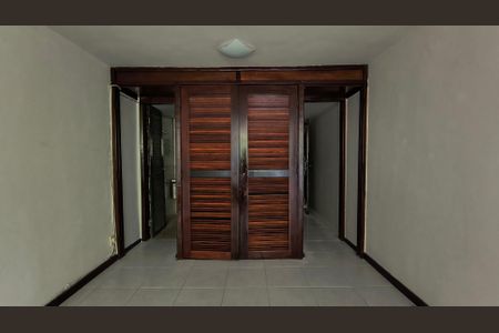 Quarto de kitnet/studio à venda com 1 quarto, 33m² em Vargem Grande, Rio de Janeiro