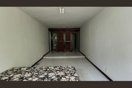 Quarto de kitnet/studio à venda com 1 quarto, 33m² em Vargem Grande, Rio de Janeiro