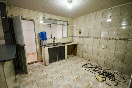 Casa para alugar com 272m², 2 quartos e 2 vagasCozinha