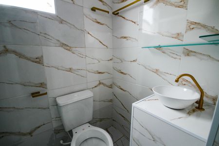 Casa para alugar com 272m², 2 quartos e 2 vagasBanheiro