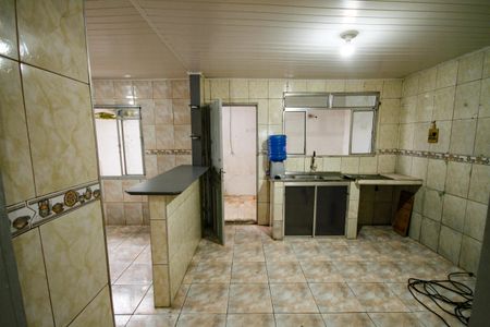 Casa para alugar com 272m², 2 quartos e 2 vagasCozinha