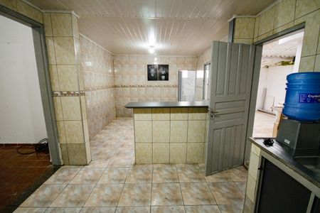 Casa para alugar com 272m², 2 quartos e 2 vagasCozinha