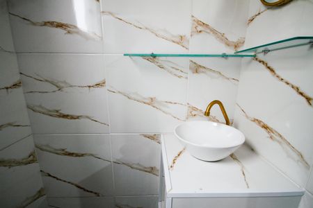 Casa para alugar com 272m², 2 quartos e 2 vagasBanheiro