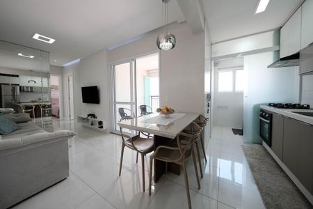 Sala/Cozinha de apartamento à venda com 2 quartos, 60m² em Vila Buenos Aires, São Paulo
