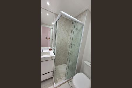 Apartamento à venda com 60m², 2 quartos e 1 vaga Apartamento à venda com 60m², 2 quartos e 1 vagaBanheiro