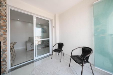 Apartamento à venda com 60m², 2 quartos e 1 vagaÁrea gourmet