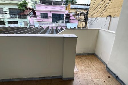 Varanda de casa para alugar com 4 quartos, 288m² em Jardim Vinte E Cinco de Agosto, Duque de Caxias