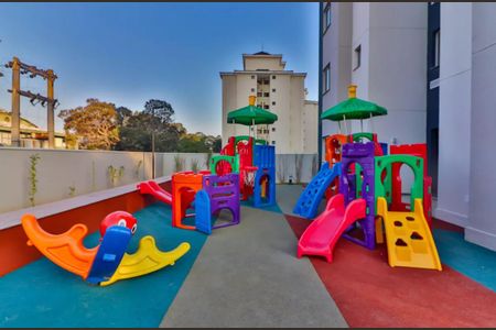 Apartamento para alugar com 35m², 2 quartos e sem vaga Apartamento para alugar com 35m², 2 quartos e sem vagaÁrea comum - Playground