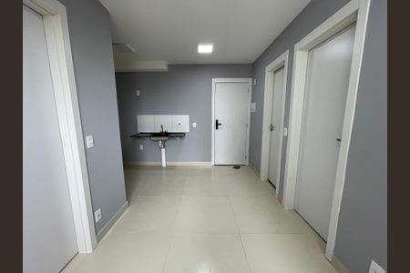 Sala de apartamento para alugar com 2 quartos, 35m² em Jardim Peri Peri, São Paulo