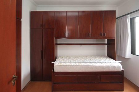 Casa de condomínio à venda com 89m², 3 quartos e 2 vagas