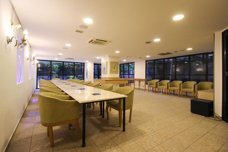 Apartamento para alugar com 40m², 1 quarto e 1 vaga Apartamento para alugar com 40m², 1 quarto e 1 vagaÁrea comum - Salão de festas