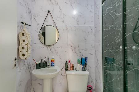 Apartamento para alugar com 37m², 2 quartos e sem vagaBanheiro