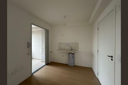 Apartamento para alugar com 29m², 1 quarto e sem vaga Apartamento para alugar com 29m², 1 quarto e sem vagaSala e Cozinha