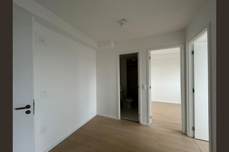 Sala e Cozinha de apartamento para alugar com 1 quarto, 29m² em Jardim Jaragua (sao Domingos), São Paulo