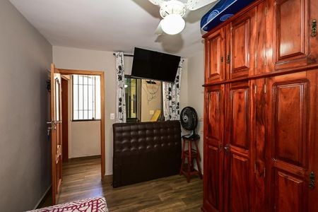 Casa à venda com 224m², 3 quartos e 4 vagasQuarto 1