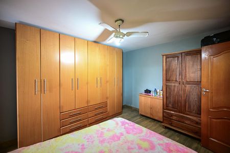 Casa à venda com 224m², 3 quartos e 4 vagasSuíte