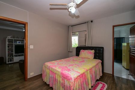 Casa à venda com 224m², 3 quartos e 4 vagasSuíte