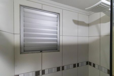 Apartamento à venda com 102m², 2 quartos e 1 vaga Apartamento à venda com 102m², 2 quartos e 1 vagaBanheiro social