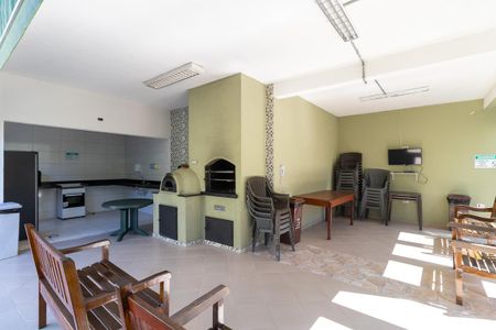 Apartamento à venda com 102m², 2 quartos e 1 vaga Apartamento à venda com 102m², 2 quartos e 1 vagaÁrea comum - Churrasqueira