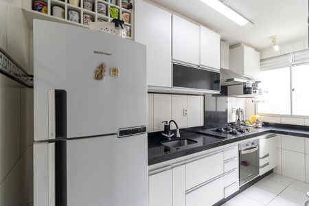 Apartamento à venda com 102m², 2 quartos e 1 vaga Apartamento à venda com 102m², 2 quartos e 1 vagaCozinha