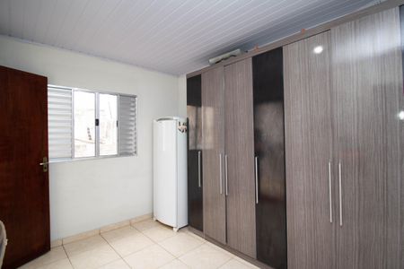 Casa à venda com 135m², 3 quartos e 1 vaga Casa à venda com 135m², 3 quartos e 1 vagaQuarto da Edícula