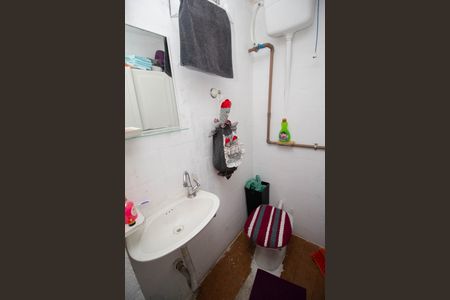 Casa à venda com 135m², 3 quartos e 1 vaga Casa à venda com 135m², 3 quartos e 1 vagaBanheiro de serviço