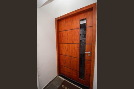 Casa à venda com 135m², 3 quartos e 1 vaga Casa à venda com 135m², 3 quartos e 1 vagaHall de entrada