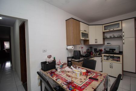 Casa à venda com 135m², 3 quartos e 1 vaga Casa à venda com 135m², 3 quartos e 1 vagaCozinha