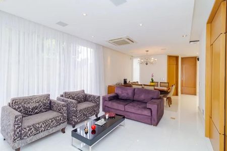 Sala de casa à venda com 3 quartos, 397m² em Chácara Mafalda, São Paulo