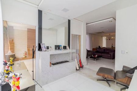 Casa à venda com 397m², 3 quartos e 6 vagasÁrea comum