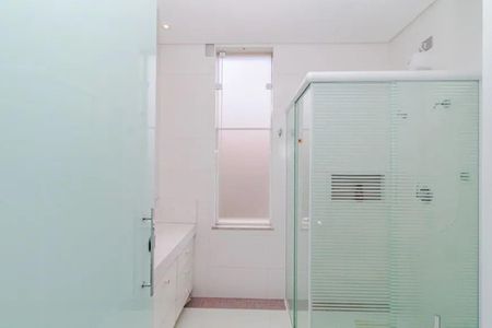 Casa à venda com 397m², 3 quartos e 6 vagasBanheiro