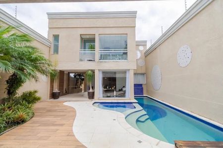 Casa à venda com 397m², 3 quartos e 6 vagasÁrea comum