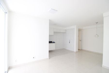 Apartamento para alugar com 70m², 2 quartos e 1 vagaSala