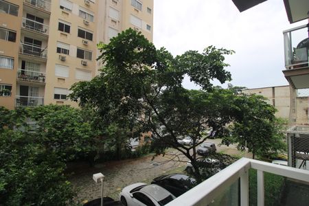 Apartamento para alugar com 70m², 2 quartos e 1 vagaSala - Varanda