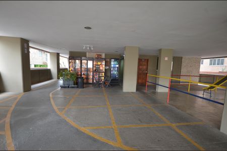 Apartamento para alugar com 72m², 2 quartos e 1 vagaÁrea comum - Parquinho