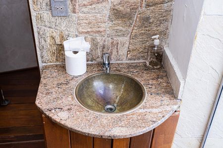 Casa para alugar com 250m², 3 quartos e 4 vagas Casa para alugar com 250m², 3 quartos e 4 vagasHidromassagem