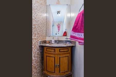 Casa para alugar com 250m², 3 quartos e 4 vagas Casa para alugar com 250m², 3 quartos e 4 vagasLavabo