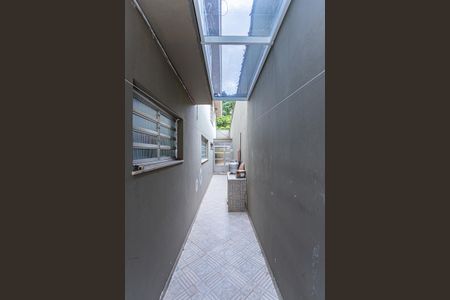 Casa para alugar com 250m², 3 quartos e 4 vagas Casa para alugar com 250m², 3 quartos e 4 vagasCorredor