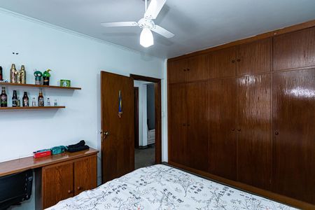 Casa para alugar com 250m², 3 quartos e 4 vagas Casa para alugar com 250m², 3 quartos e 4 vagasQuarto 2